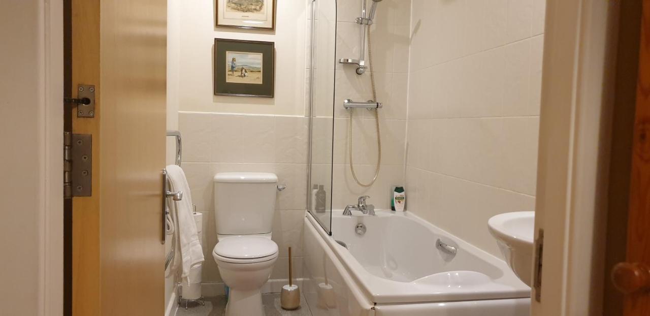 Elite Luxury Apartment Бирмингем Экстерьер фото